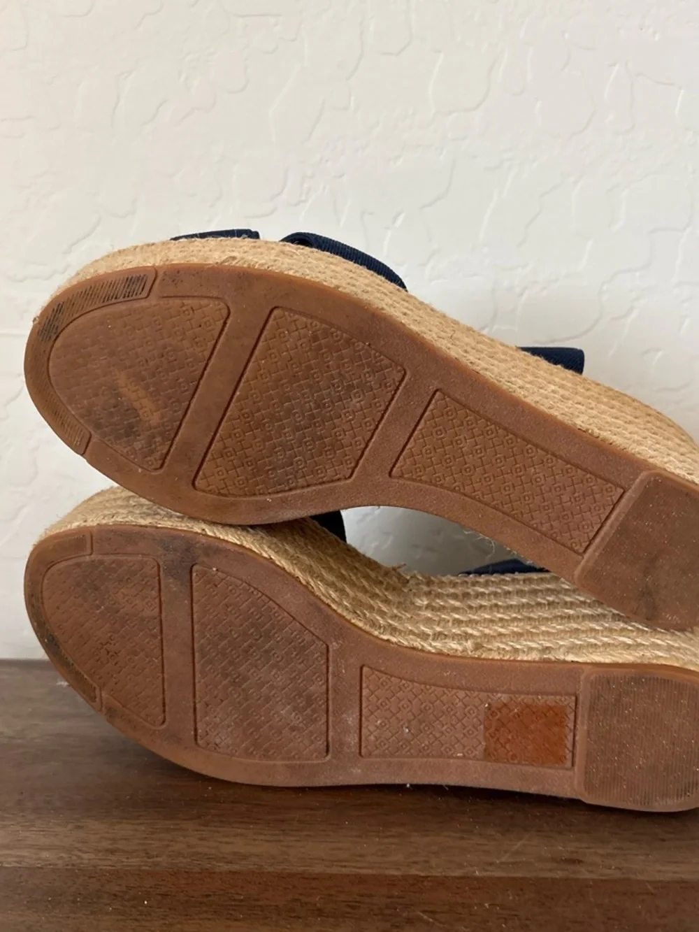 Tory Burch Navy Espadrille Platform Wedge Sandals. 7.5